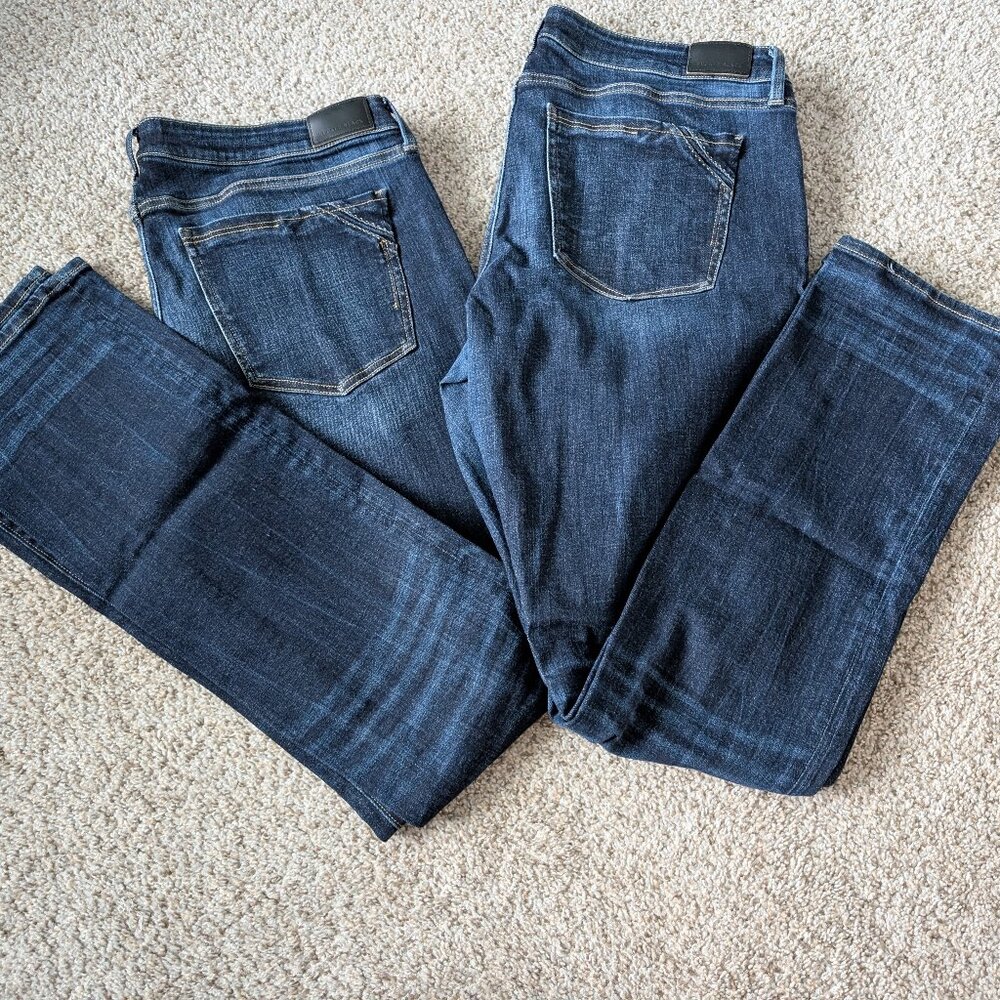 Buckle Women's Straight Leg Jeans - Dark Blue